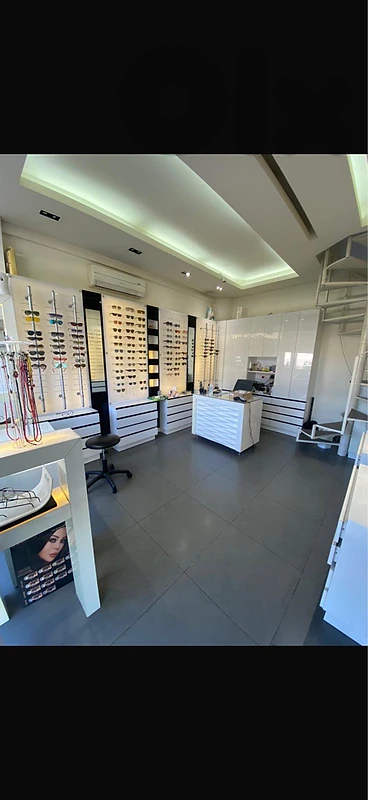25sqm Shop for rent in Dora