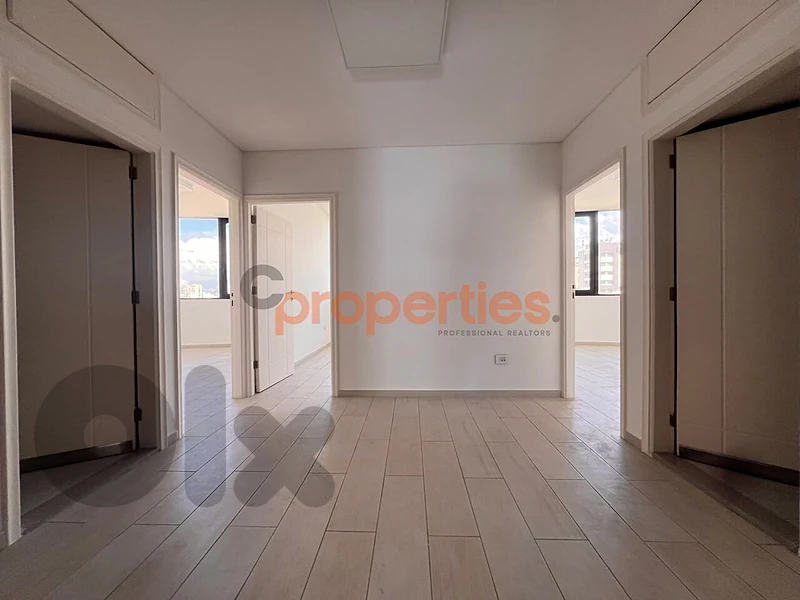 Office for rent in Hamra -CPBMKH100