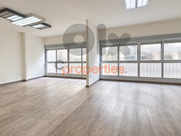Apartment for Sale in Sanayeh شقة للبيع في صنايع - CPBZK89