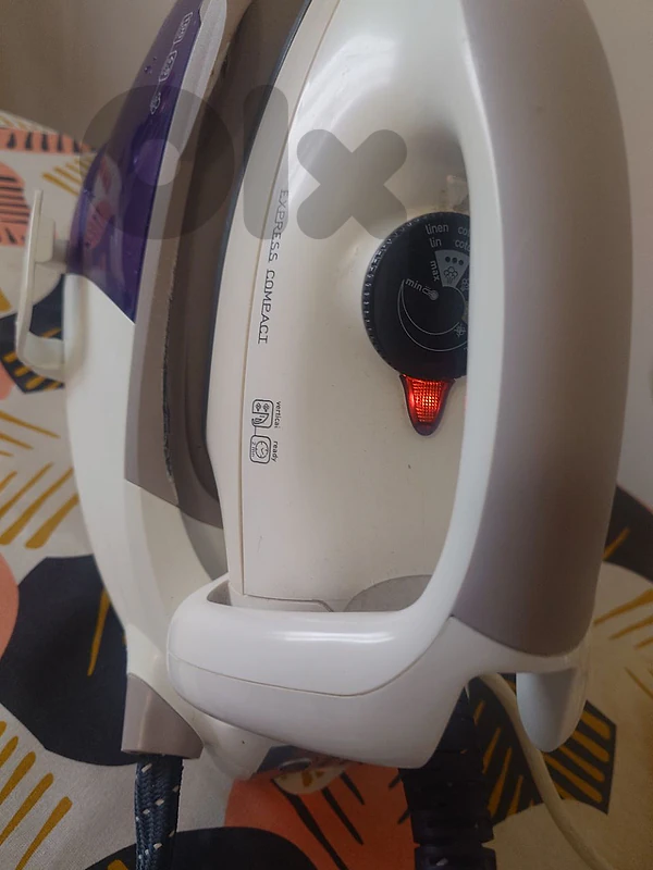 Premium Tefal Express Compact Steam Generator Iron Made in France