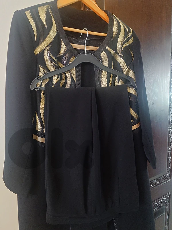 Elegant 3-Piece Elegant Set - Black & Gold