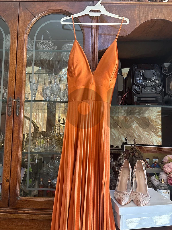 Elegant Orange Evening Dress + Mario Rossi Heels – Size 24 & 38