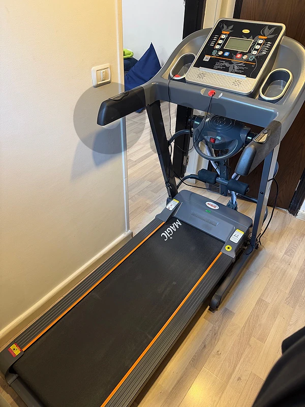 Treadmill with massage