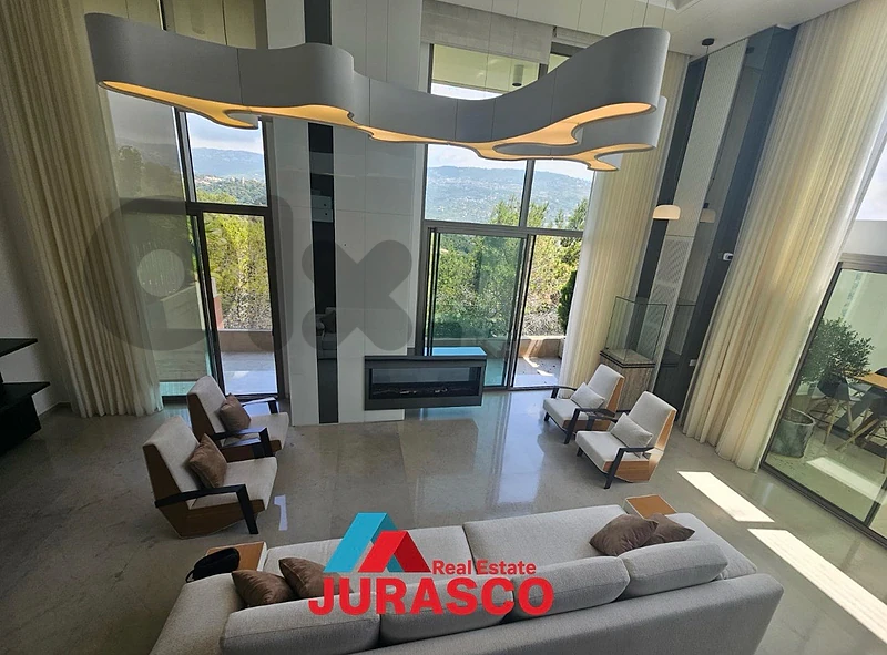 triplex for sale in yarzeh 400m + terrace / تريبلكس يرزة