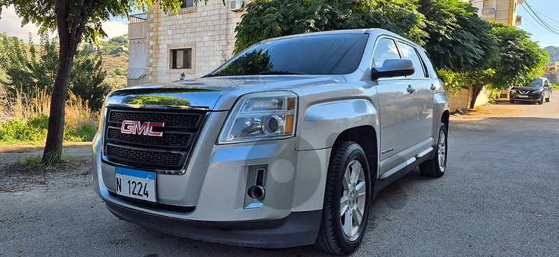 GMC Terrain 2013 4WD, 4 cylinders