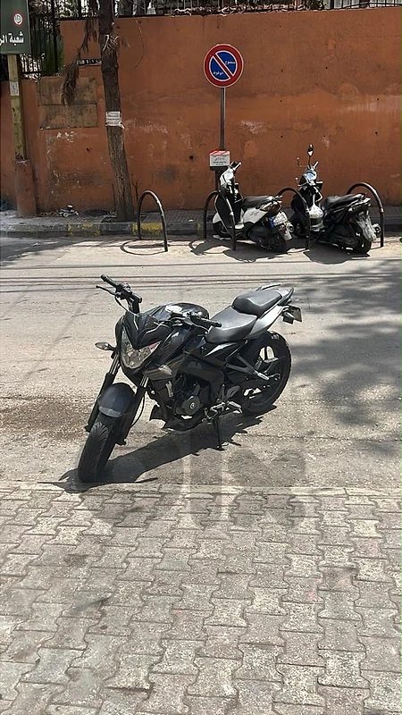 PulsarNs200