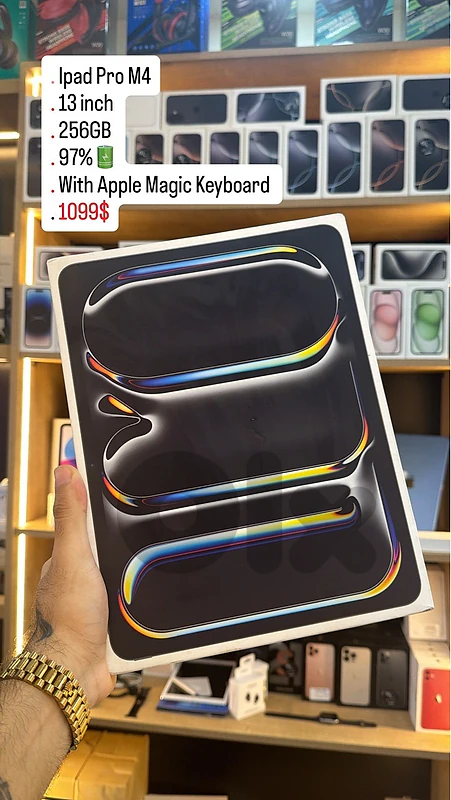 Ipad Pro m4 13 inch - 256GB with original Apple magic keyboard Ipad Pro m4 13 inch - 256GB with original Apple magic keyboard