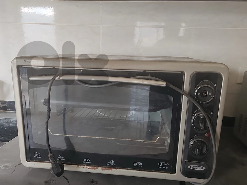 Electric Oven