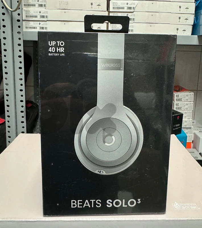 Beats solo 3 silver