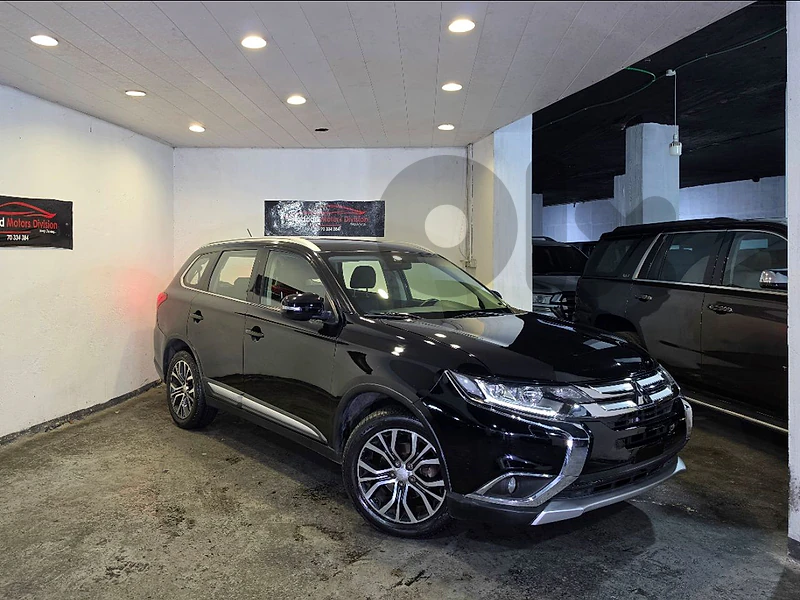 2016 Mitsubishi Outlander 7 Seats Black/Black Company Source 1 Owner