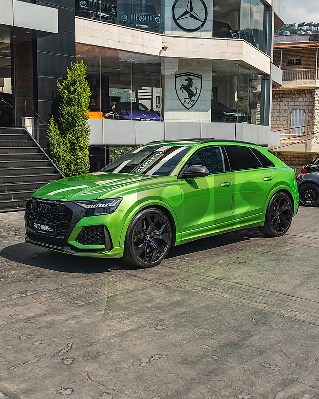 AUDI RSQ8 2023 - 29,000 KM - SHOWROOM CONDITION ( UNDER OFFER )