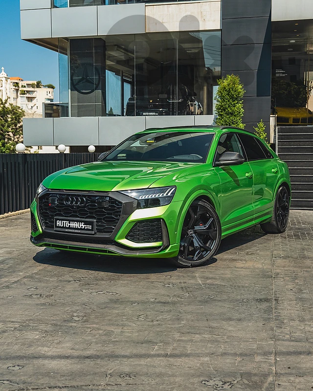 AUDI RSQ8 2023 - 29,000 KM - SHOWROOM CONDITION ( UNDER OFFER )