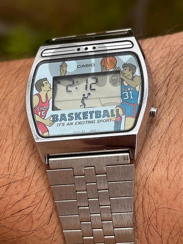 Vintage Rare 1982 Casio GF-11 Basketball Game Watch All Original WORKS