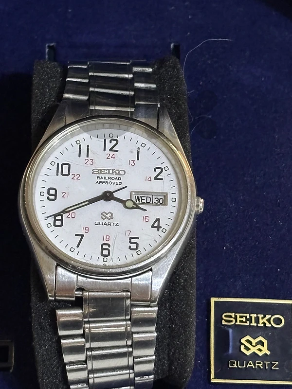 Vintage Seiko SQ Railroad Approved 5H23-8A00 Military Watch - With box