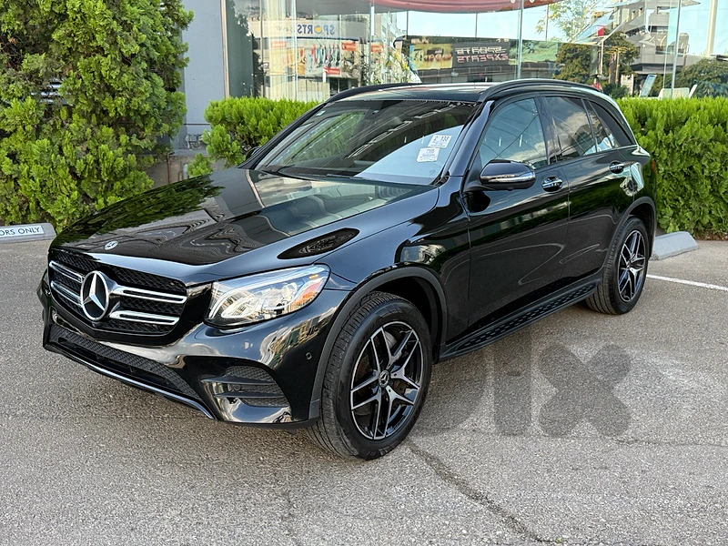 2019 GLC 300 4matic AMG NIGH EDITION Clean Carfax