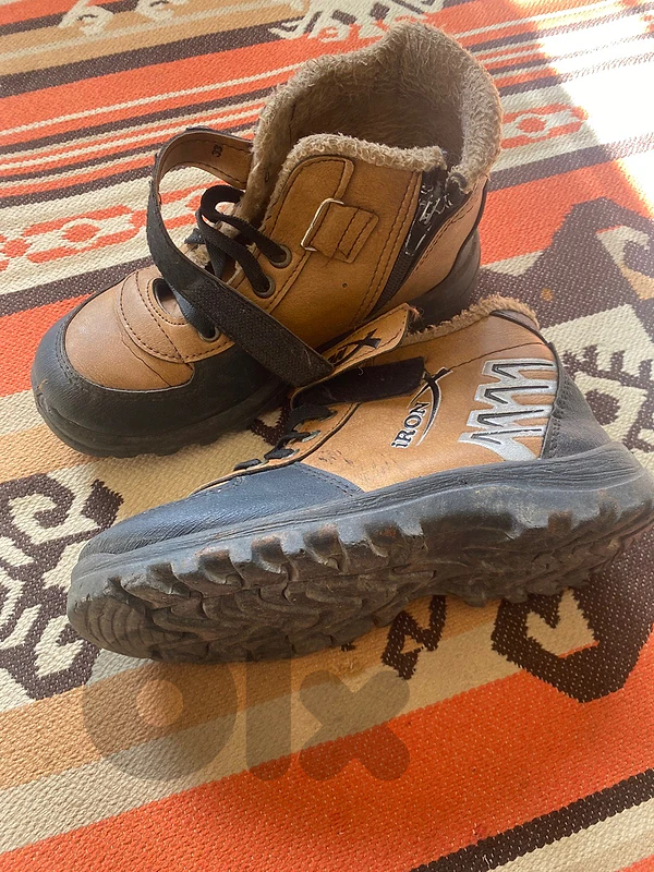 boy shoes like new