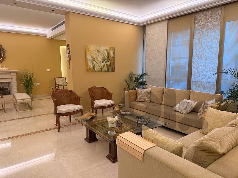 Apartment for sale Badaro | شقة للبيع بدارو