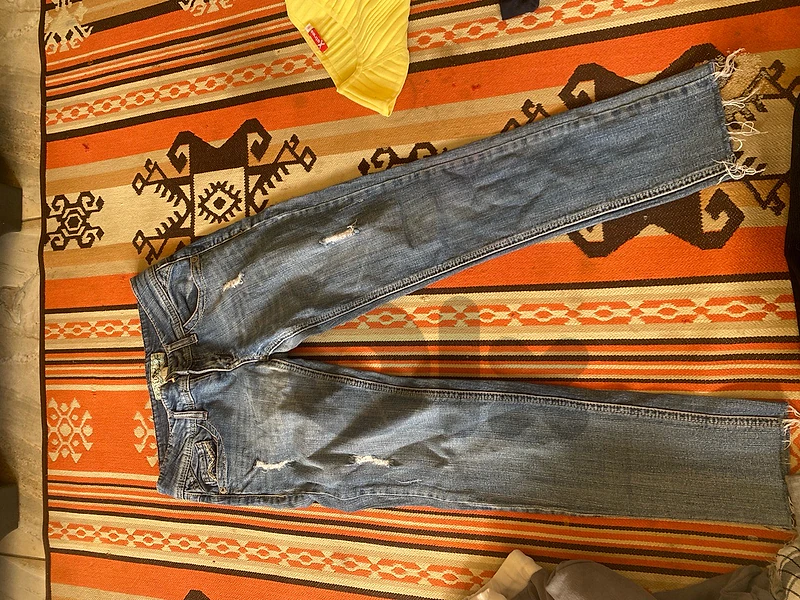 jeans like new