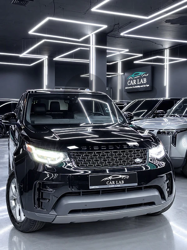 Land Rover Defender 2019