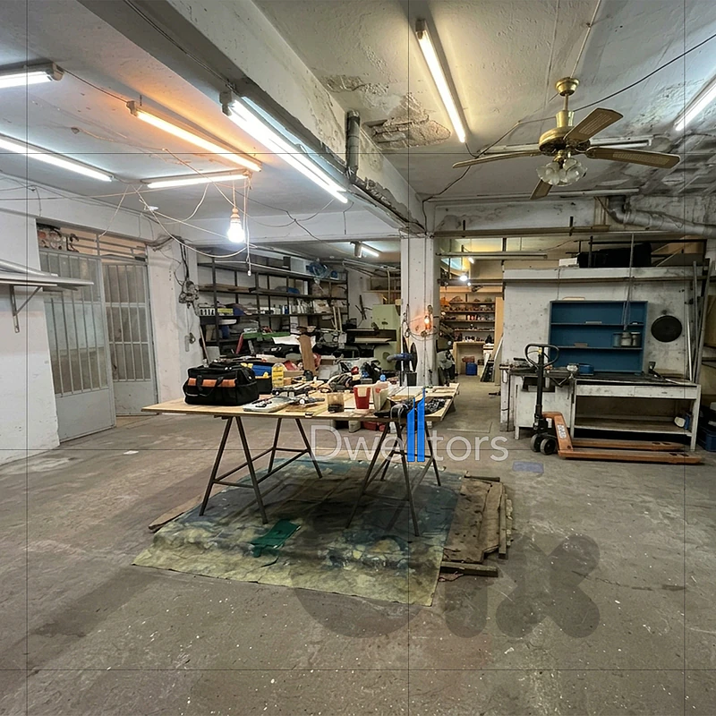 Warehouse for rent in AIN EL REMMANEH - 150 MTS2 - 3.5 Mt Height