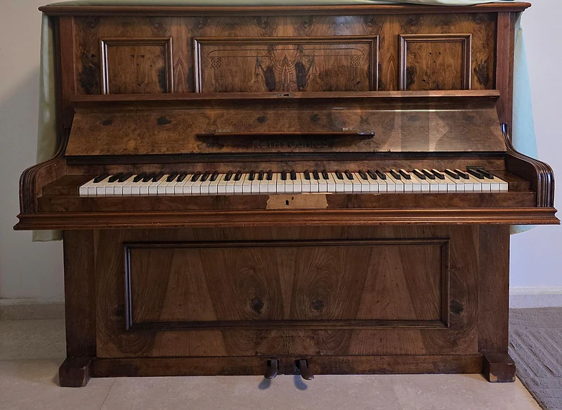 piano