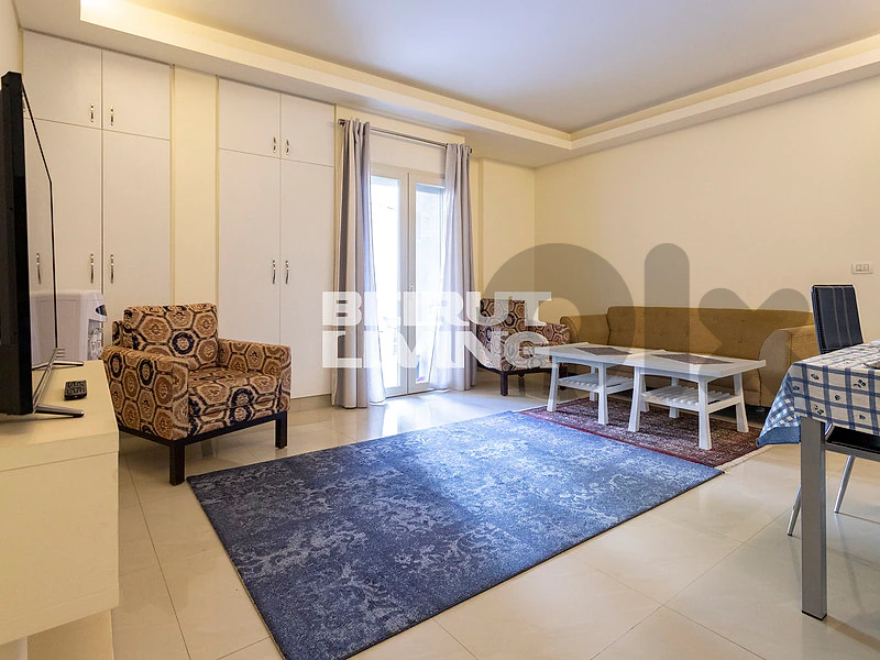 Beautiful Apartment | Vibrant Neighborhood