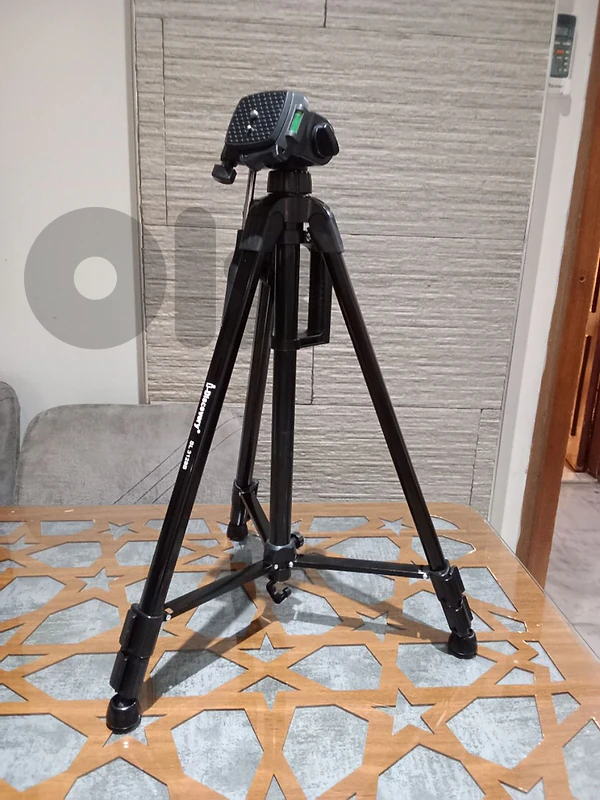 D discovery tripod