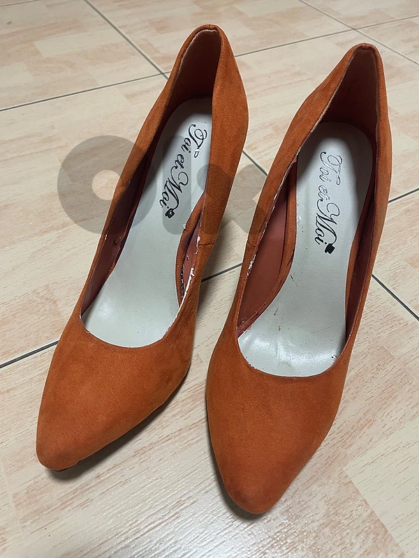 heels