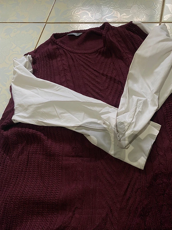 كنزة نسائية ماركة Max الاصلية المقاس 2Xl