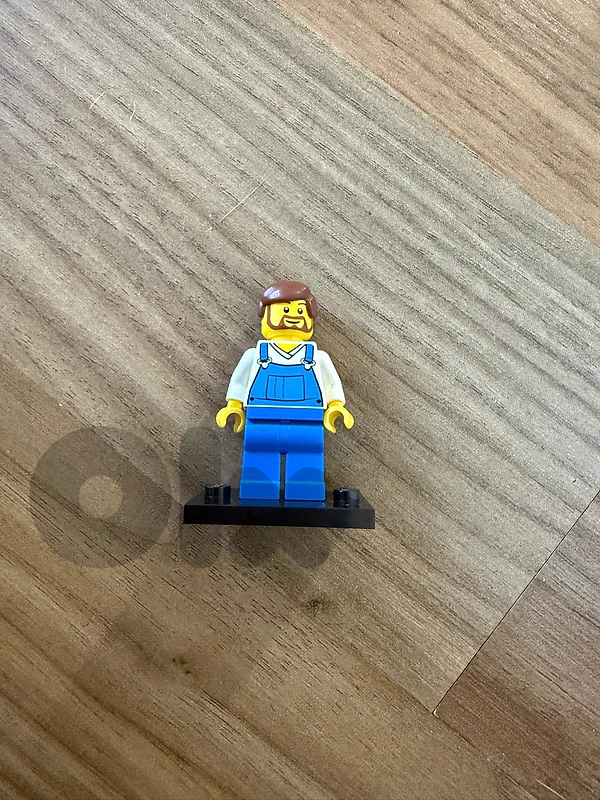 Lego Minifigure: Farmer