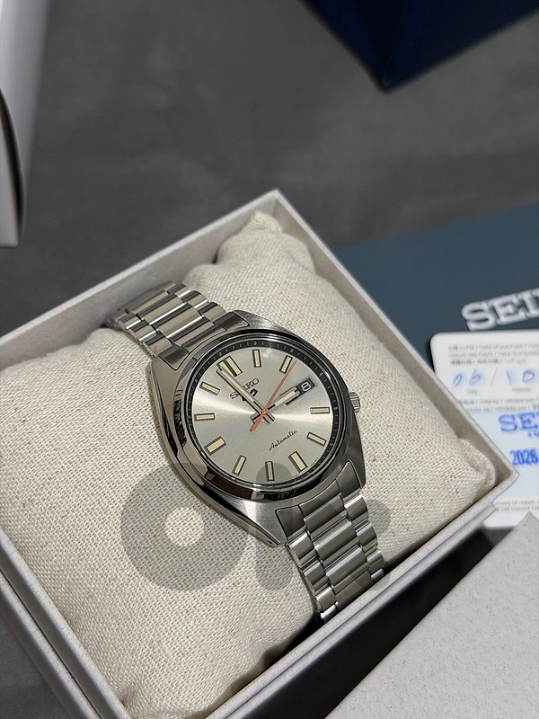 Seiko 5 Sports SNXS