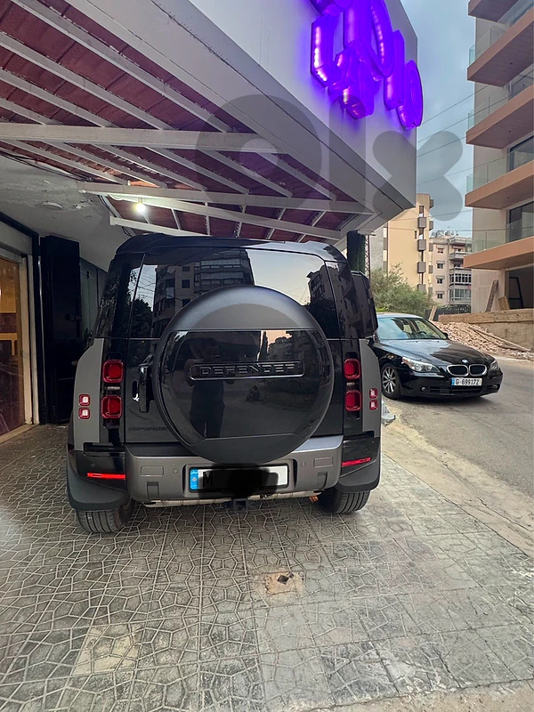 Land Rover Defender 2024 S 2024