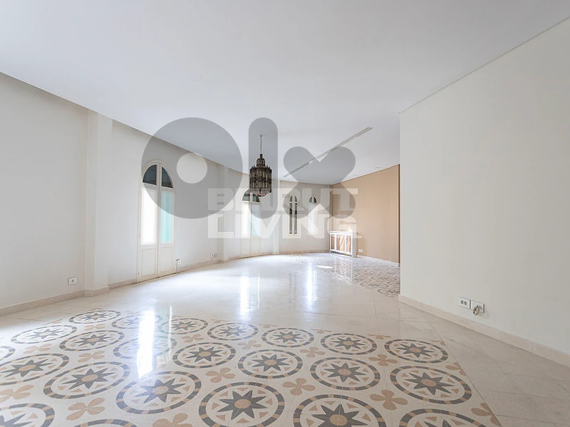 Amazing | Spacious Charming Flat | Great Location
