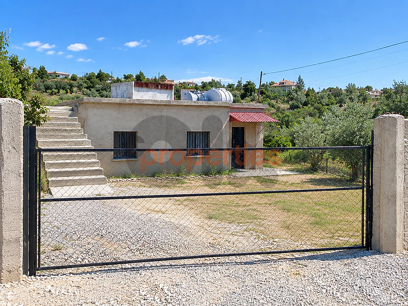 Land & House for sale in Baazaran-Chouf CPHR18