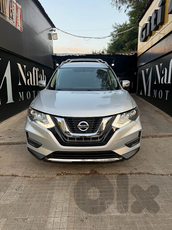 Nissan Rogue SV Awd 2017 No Accidents,Like New!