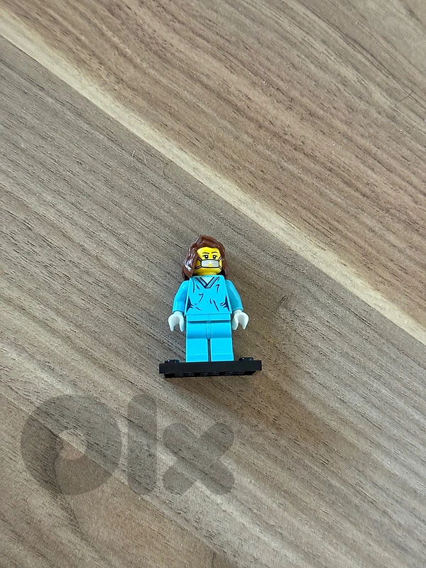 Lego Minifigure: Doctor