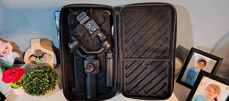Hohem M7 Professional Phone Gimbal with AI Tracker and Remote