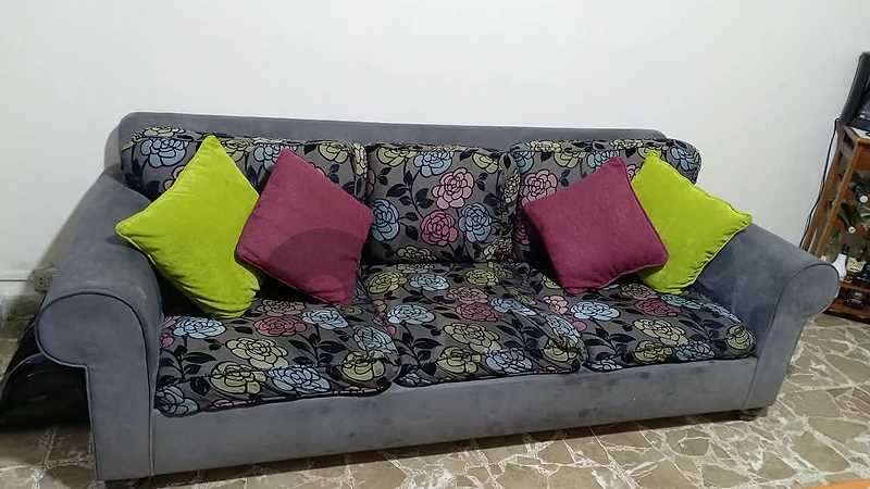 ONLY 200$
