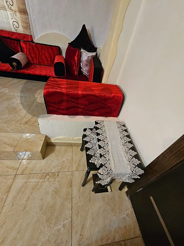 عرفة جلوس