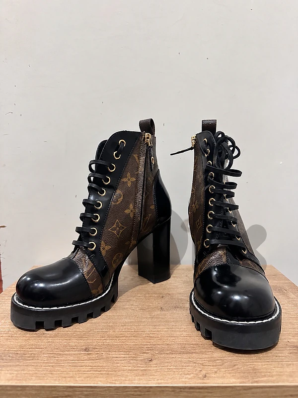 Authentic Louis Vuitton Star Trail Ankle Boots