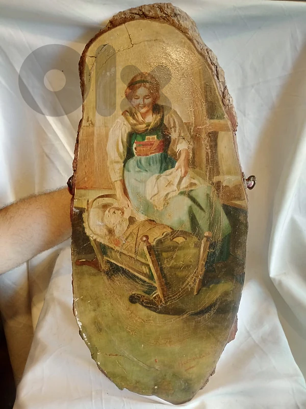 قطعة أنتيك رسم يدوي علي جذع شجرة حجم كبير