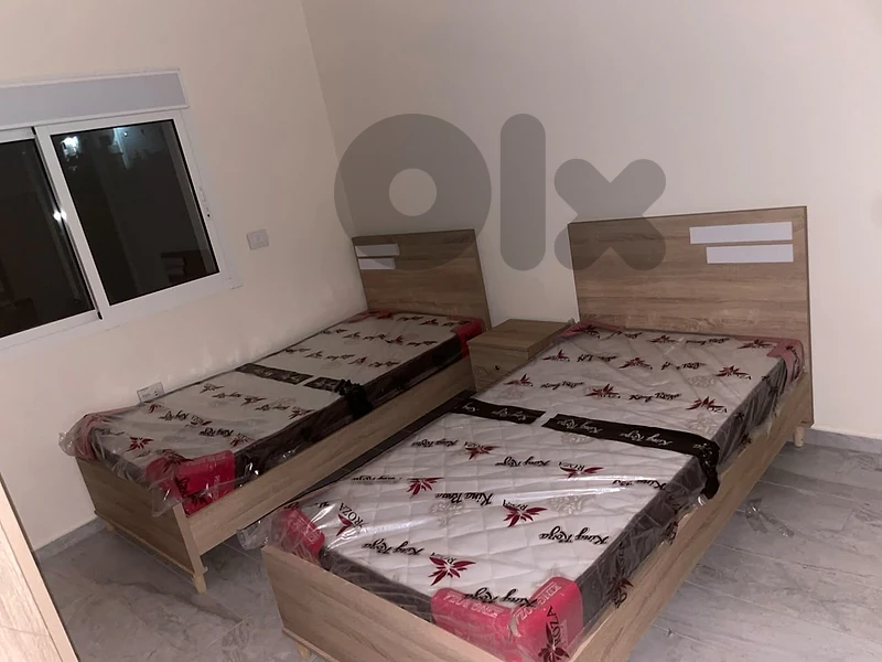 تختين مفرد 100 سم مع فرش جديدة من المعمل