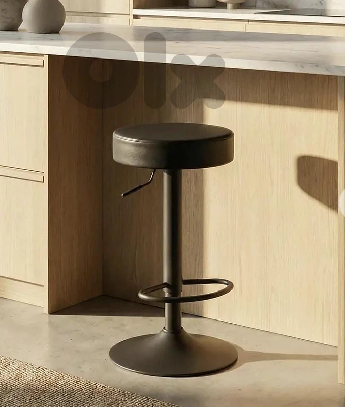 stool leather black