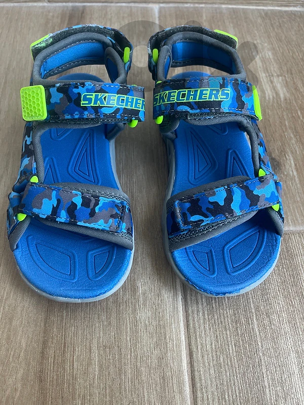 sketchers original size 30