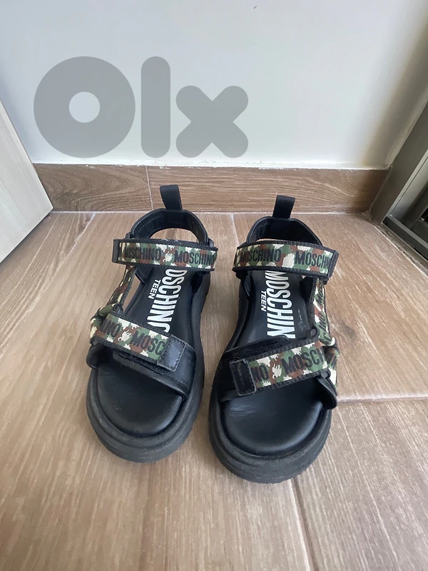 moschino original size 30