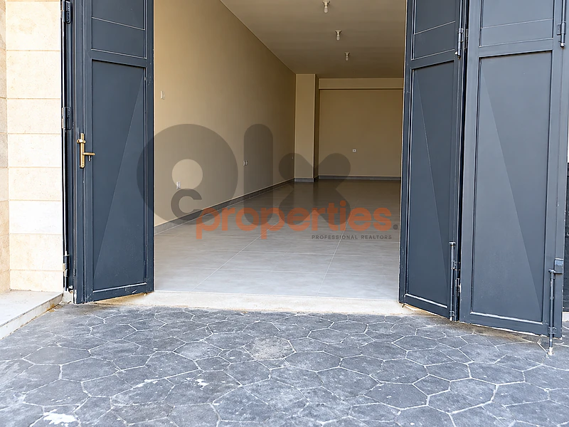 Warehouse For Rent in Bchamoun - CPHR19