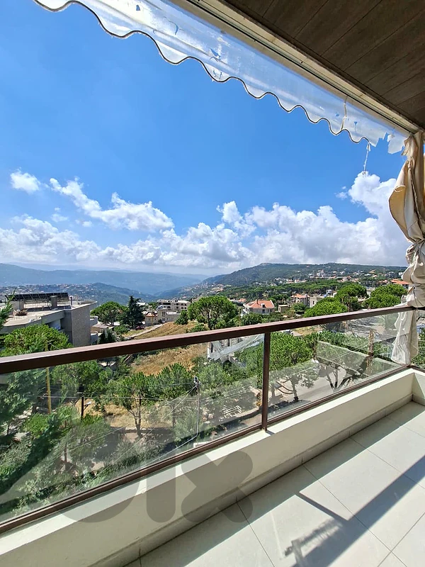 Apartment For Sale in Mrouj -  شقة للبيع في المروج