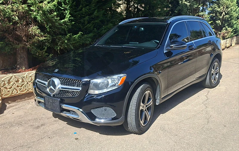Mercedes-Benz GLC-Class 2019 300
