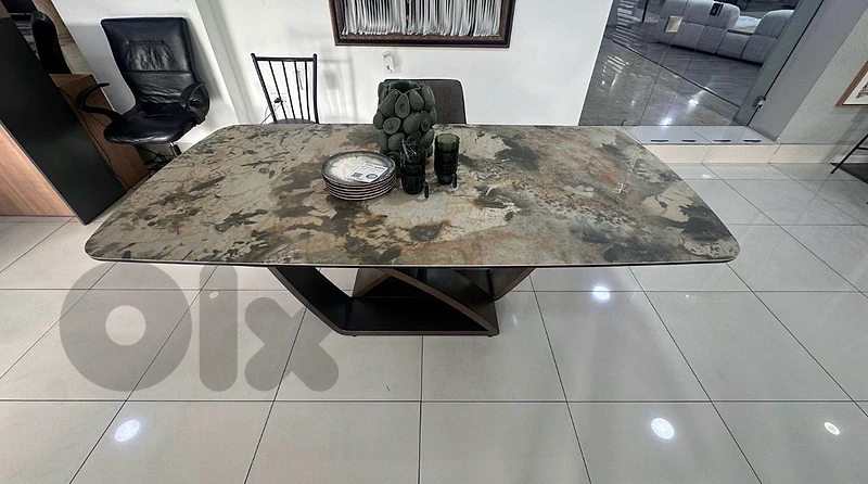 Dining table