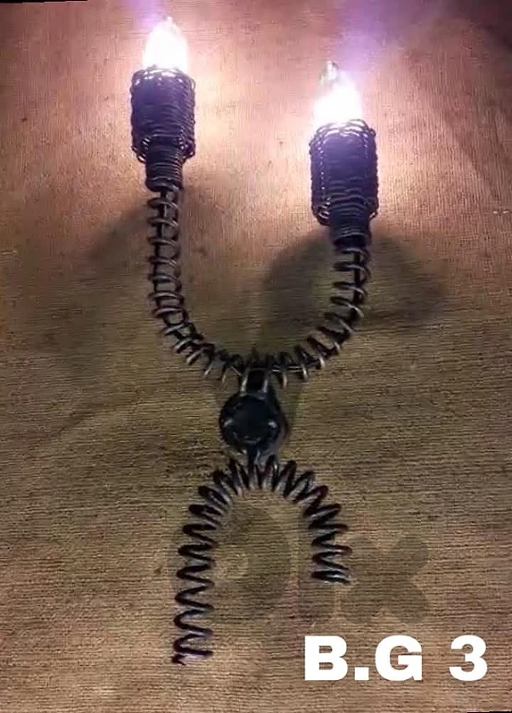 BG 3 handcrafted iron lamp